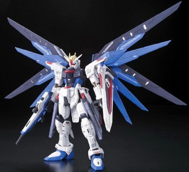 Bandai Gundam 1/144 RG #05 Seed ZGMF-X10A Freedom Gundam Model Kit 1 Bandai Gundam 1/144 RG #05 Seed ZGMF-X10A Freedom Gundam Model Kit